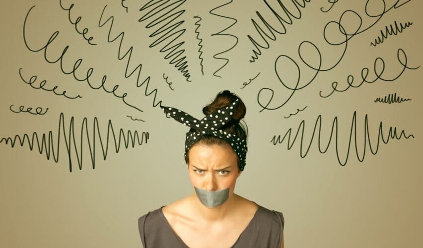 How to Deal with Intrusive Thoughts Without Panicking